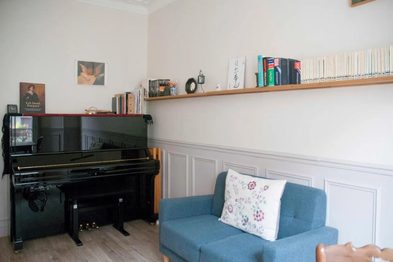 Cosy Apt Near Parc De La Villette Paris Apartment